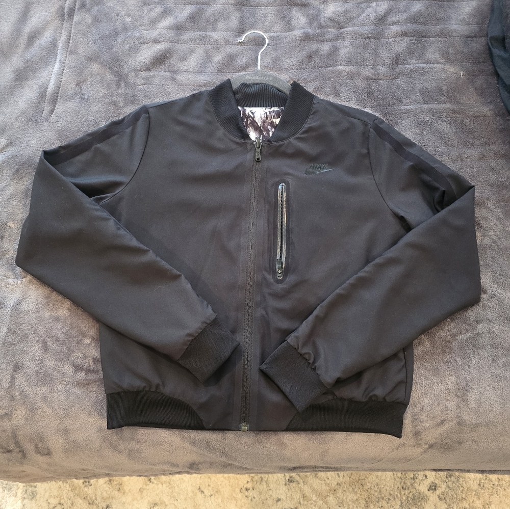 Nike Reversible Bomber Jacket Black Size Medium